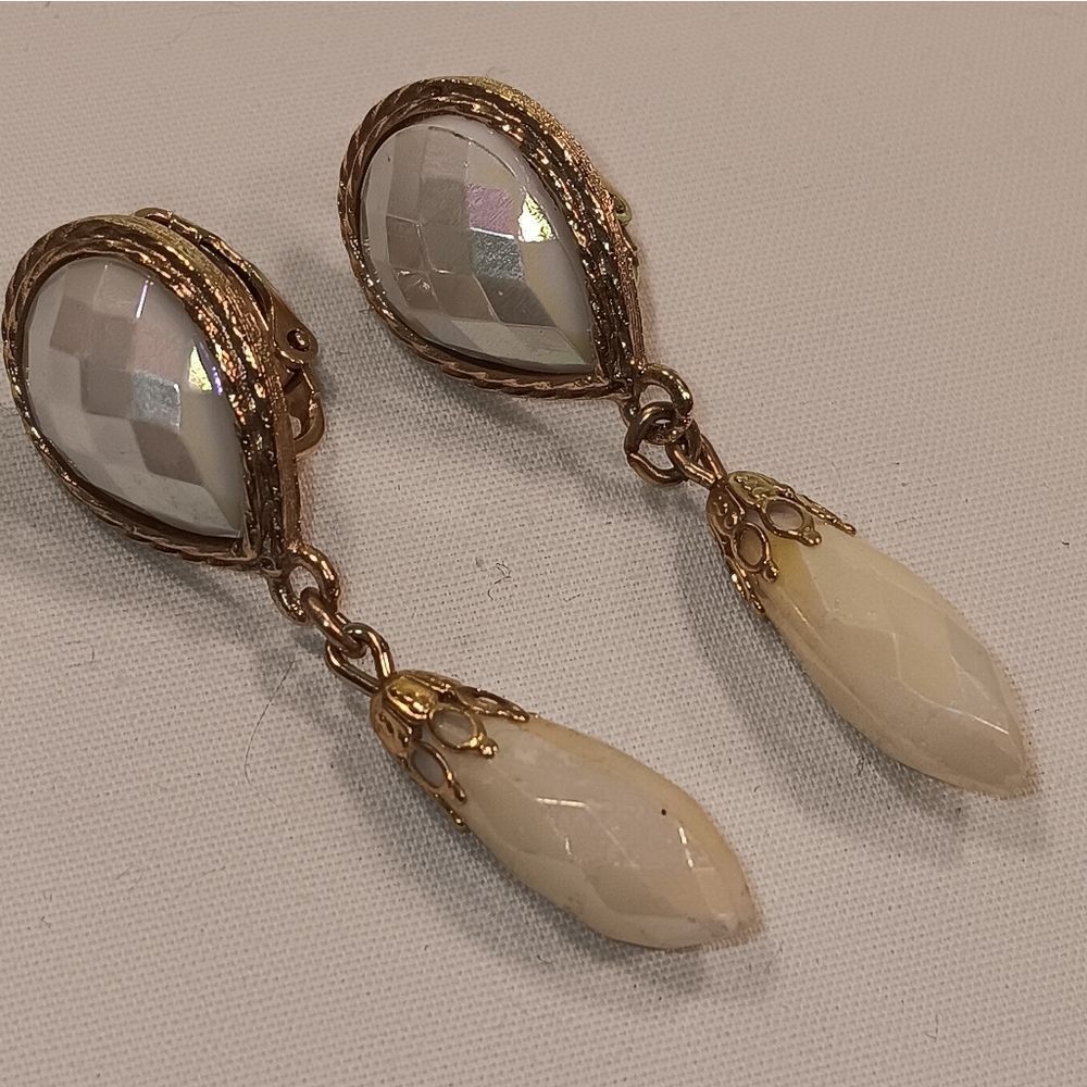 Women's faux pearl earrings